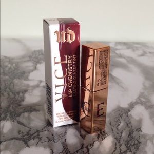 Urban Decay Lip Chemistry Lasting Glassy Tint